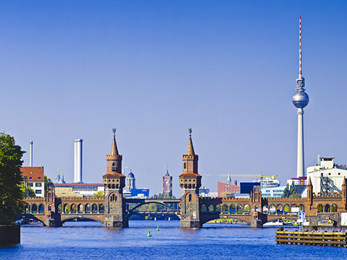 Click here for Berlin learning abroad information