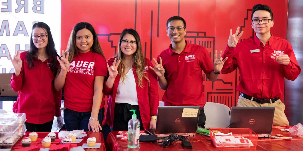 New UH Extend Online BBA in Accounting