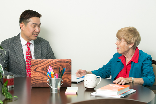 Professors Dejun 'Tony' Kong and Betsy Gelb